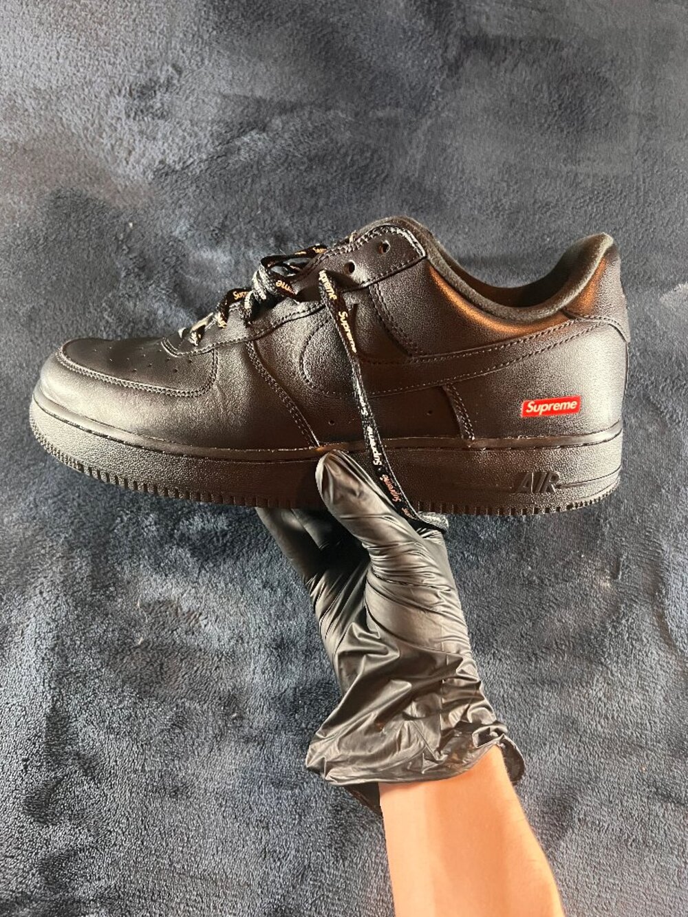Size 10 - Nike Air Force 1 Low x Supreme Box Logo - Black